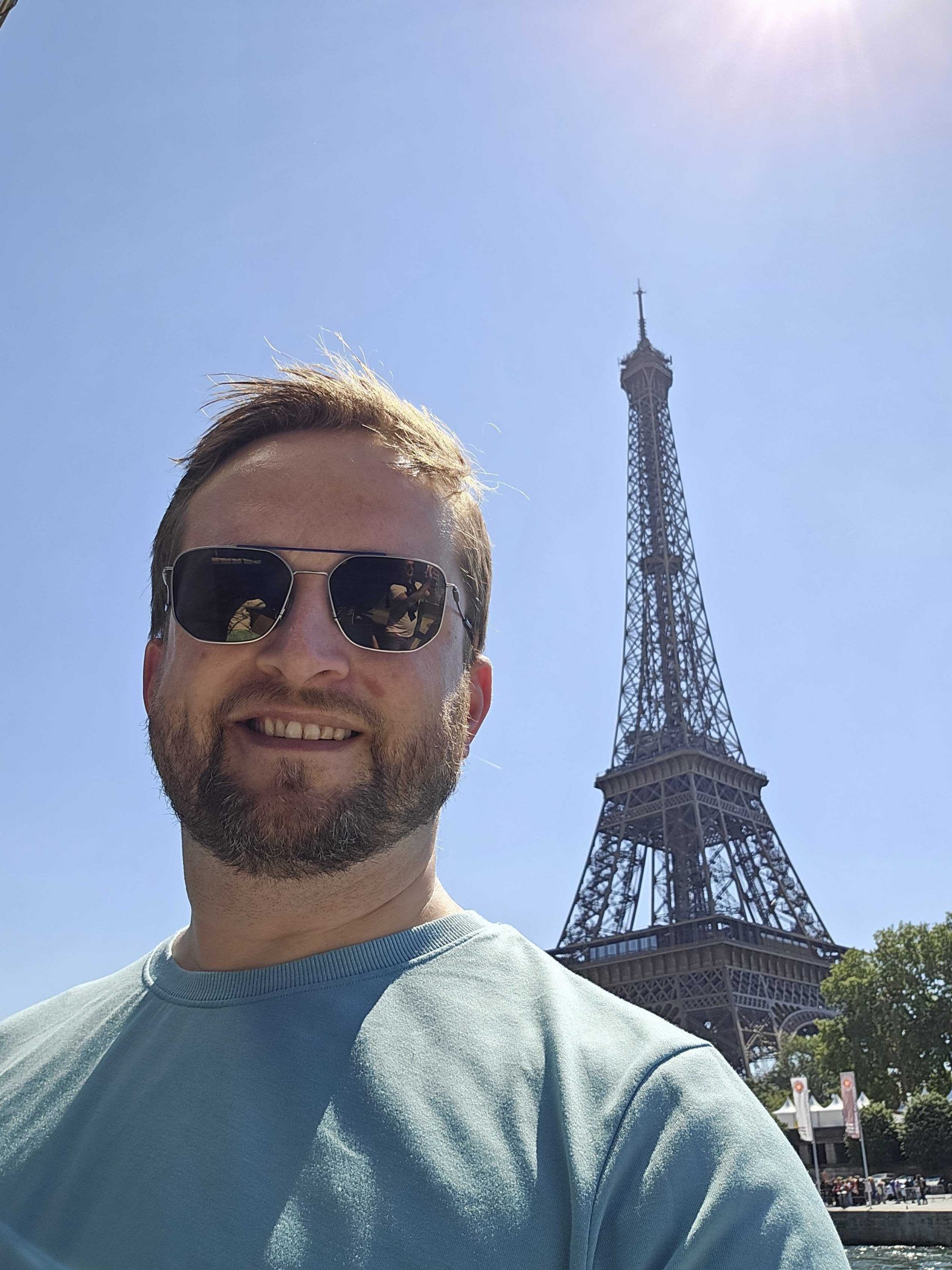 expat partner in Paris- absolu of the month Stefan